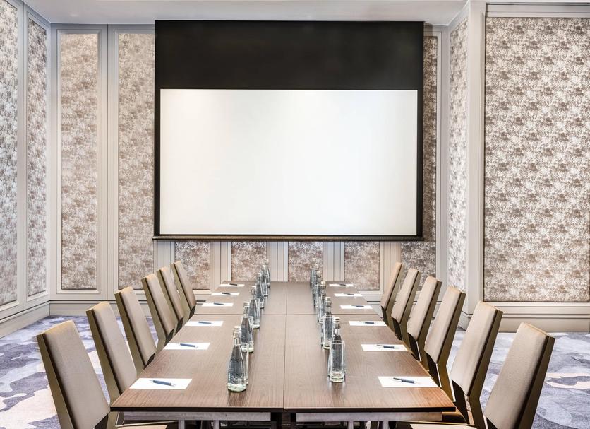 Conference room Photo