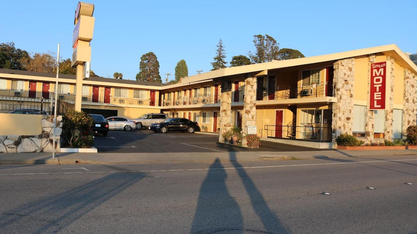 The Islander Motel