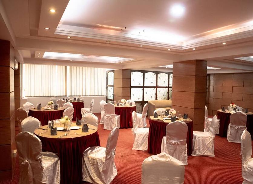 Banquet hall Photo
