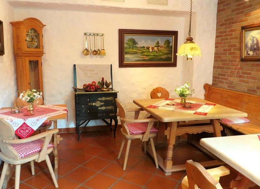 Dining room Photo