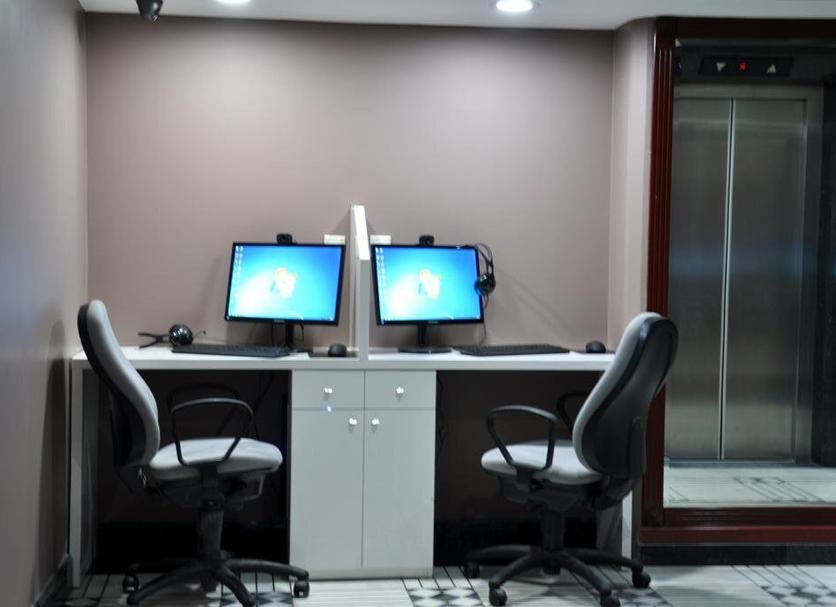 Business centre Photo
