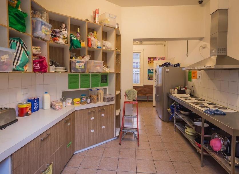 Kitchen Photo