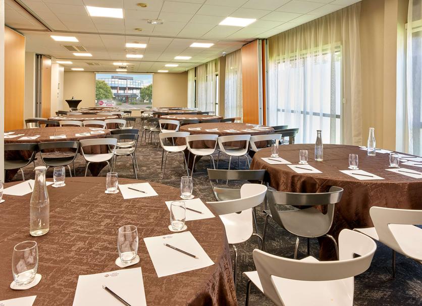 Conference room Photo