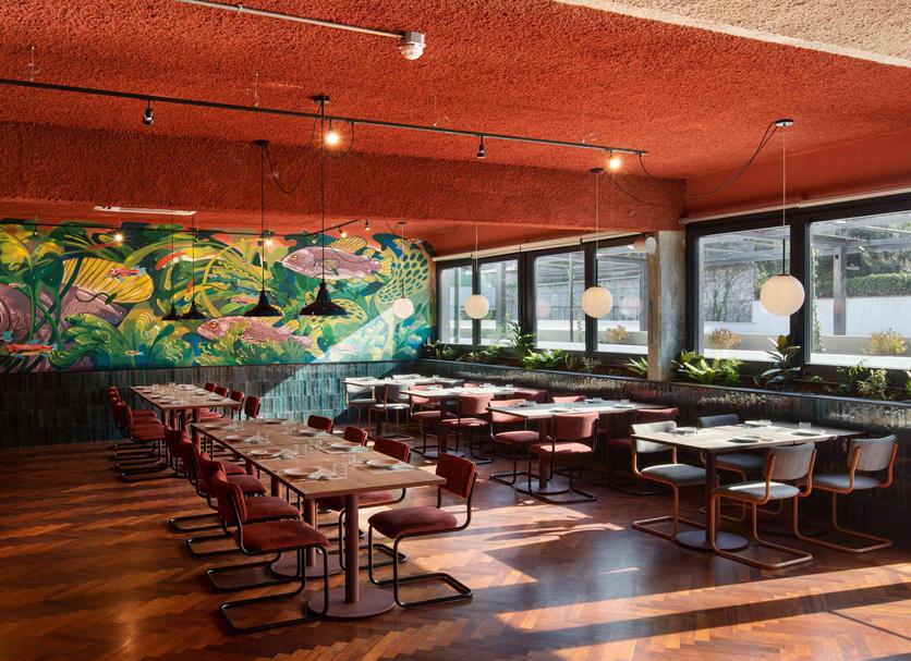 Restaurant Photo