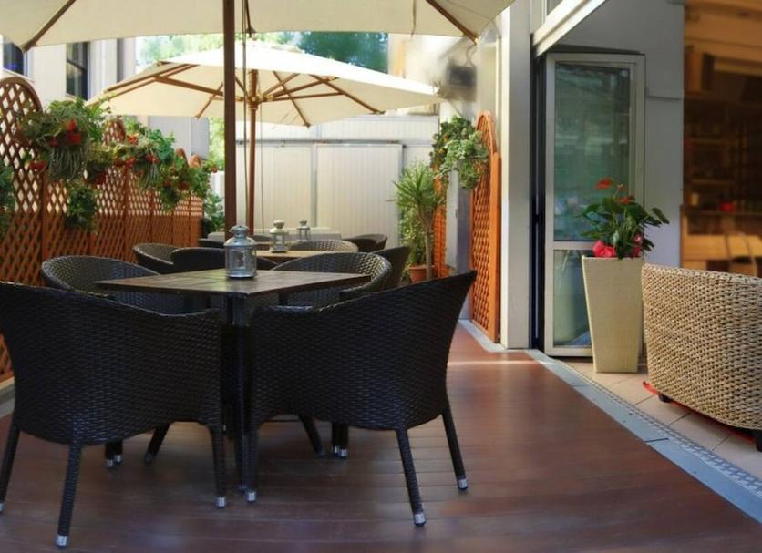 Patio Photo