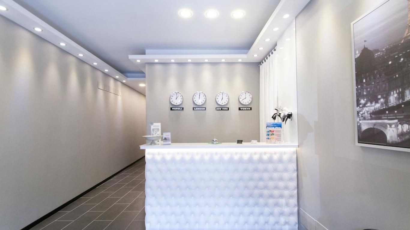 Fly Boutique Hotel