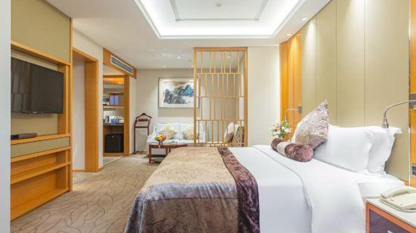Nanchang Jin Feng Hotel