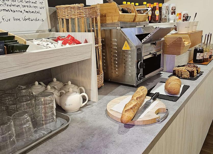Buffet Photo