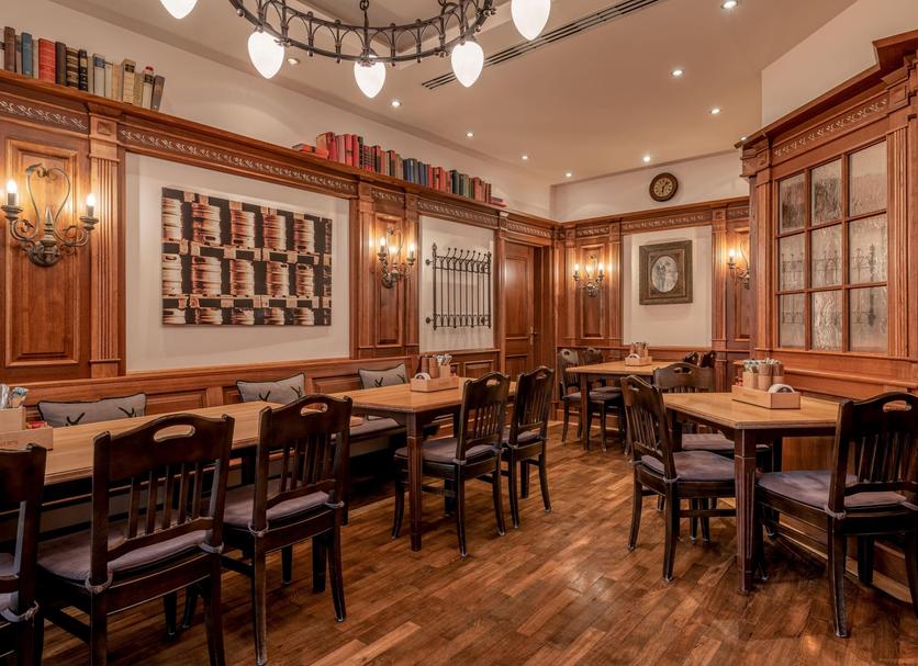 Restaurant Photo