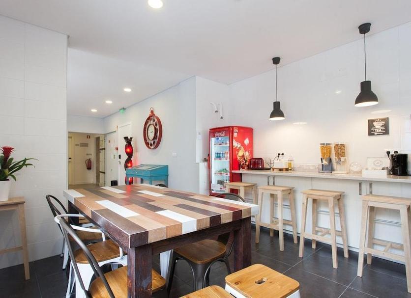 Dining room Photo