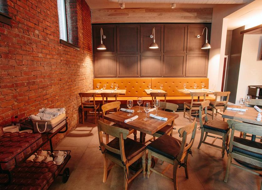 Restaurant Photo