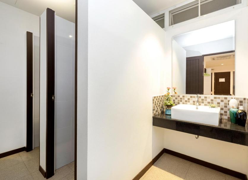 Bathroom Photo