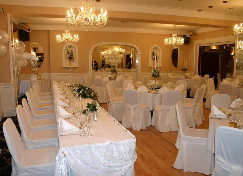 Banquet hall Photo