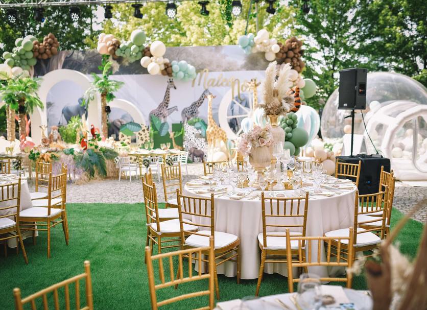 Banquet hall Photo