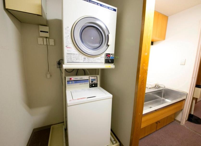 Laundry facility Photo