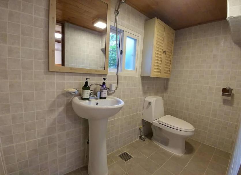 Bathroom Photo
