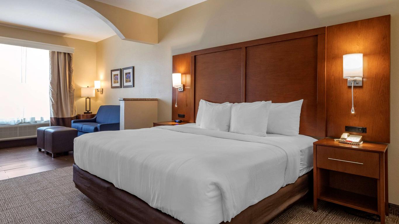 Comfort Suites Near Texas Medical Center - Nrg Stadium