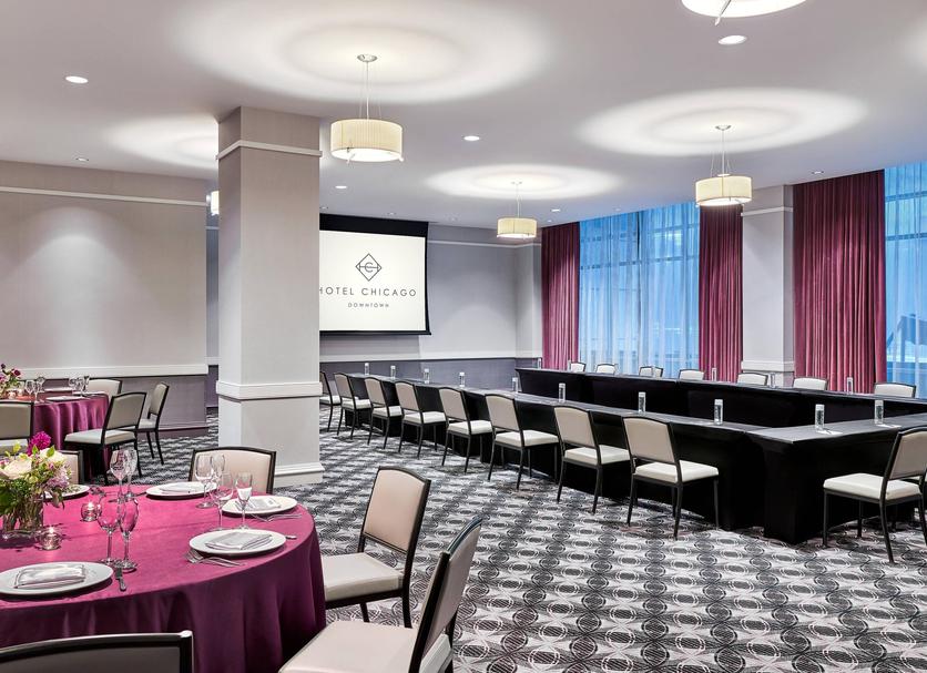 Conference room Photo