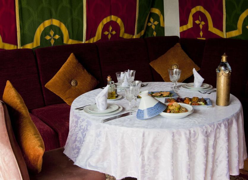 Restaurant Photo