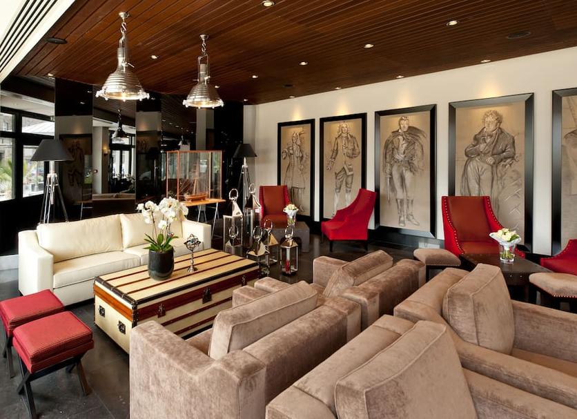 Lounge Photo