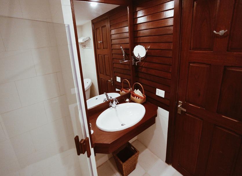 Bathroom Photo
