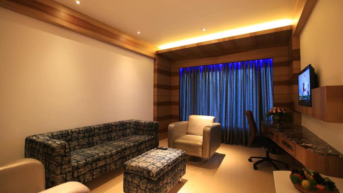 Diana Heights Luxury Hotel