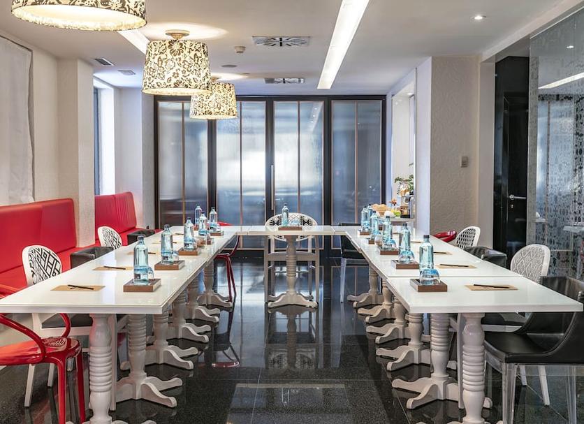 Conference room Photo