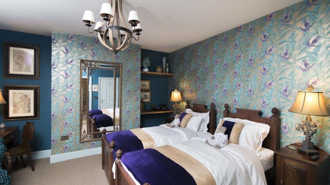 The Plough Inn