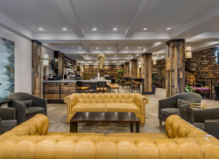 Lounge Photo