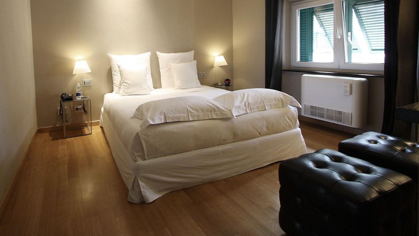 Quarto Piano Rooms