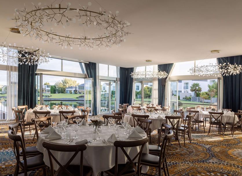 Banquet hall Photo