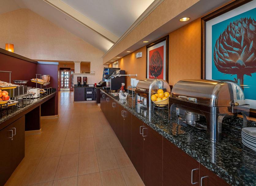 Buffet Photo