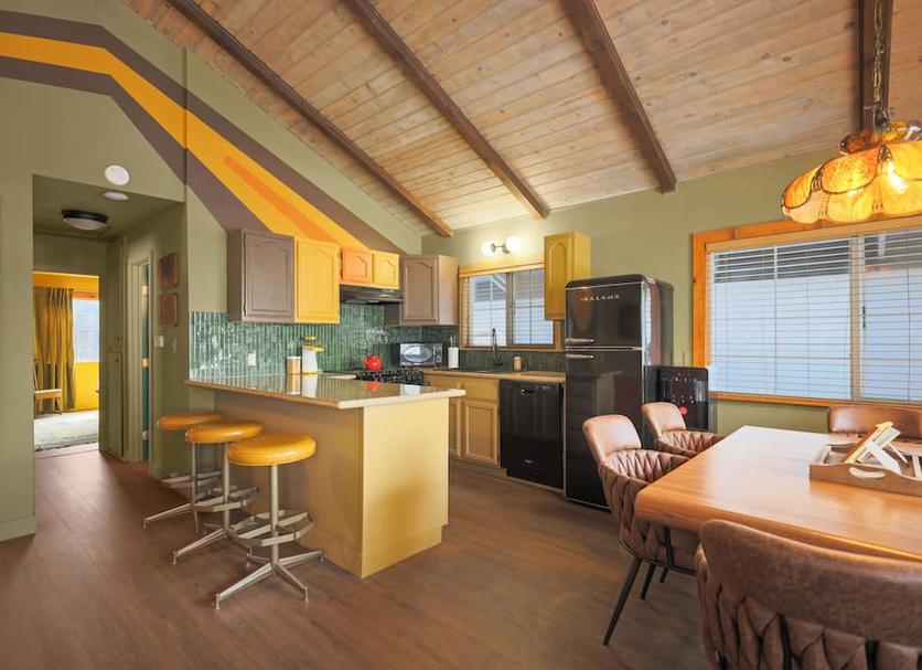 Kitchen Photo