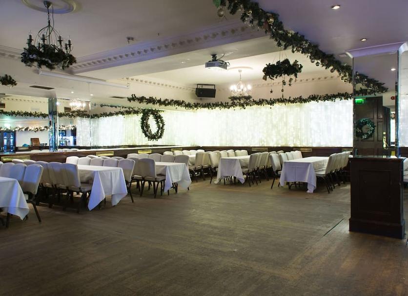 Restaurant Photo