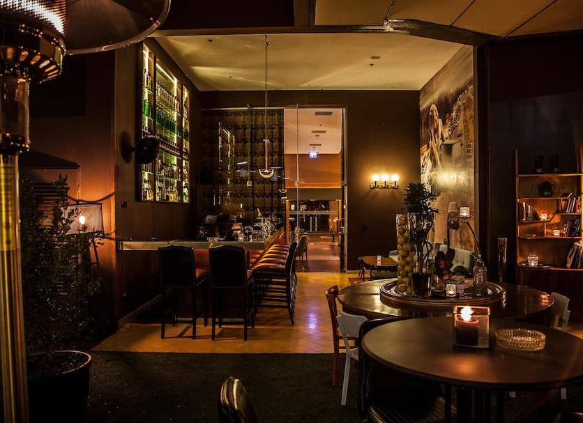 Bar Photo