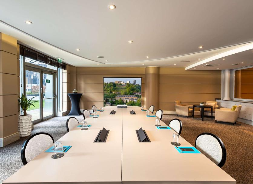 Conference room Photo