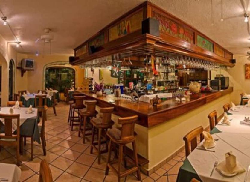 Bar Photo