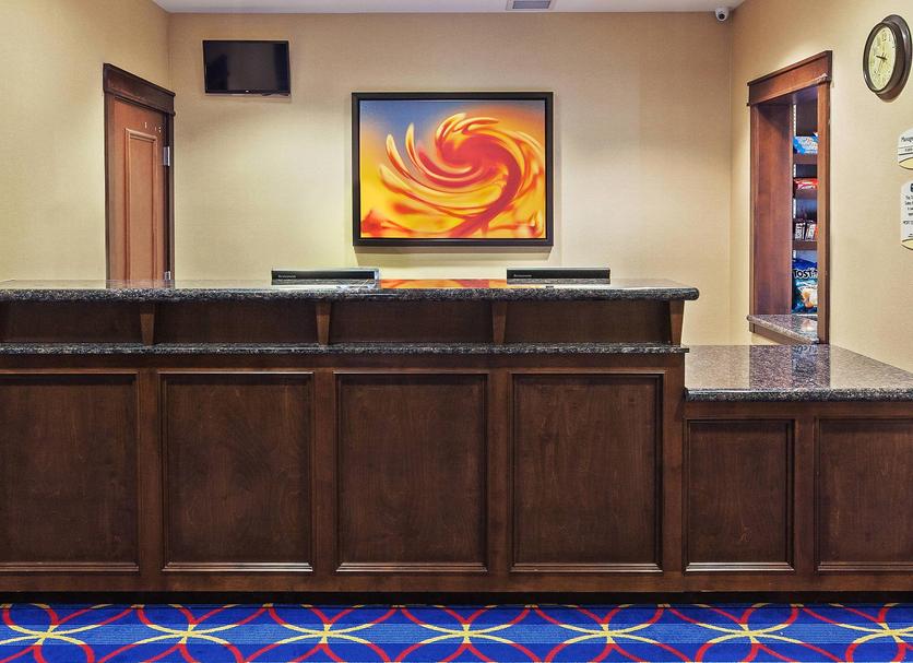 Front desk Photo