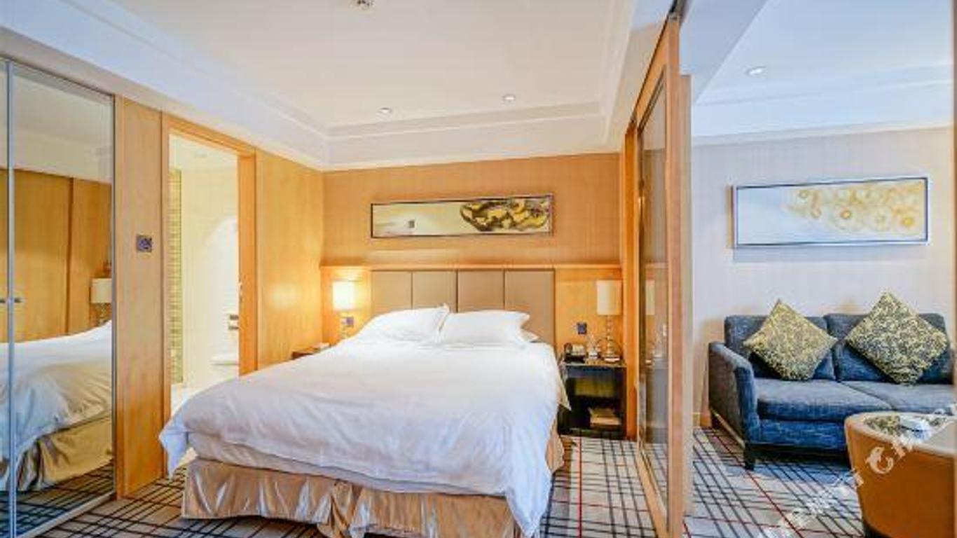 T Hotel