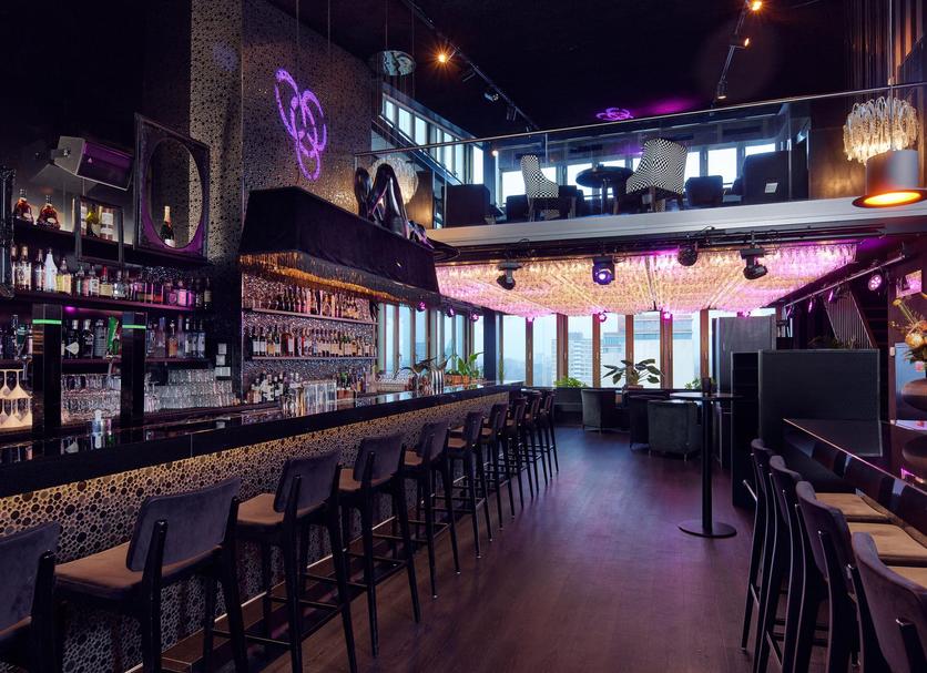 Bar Photo