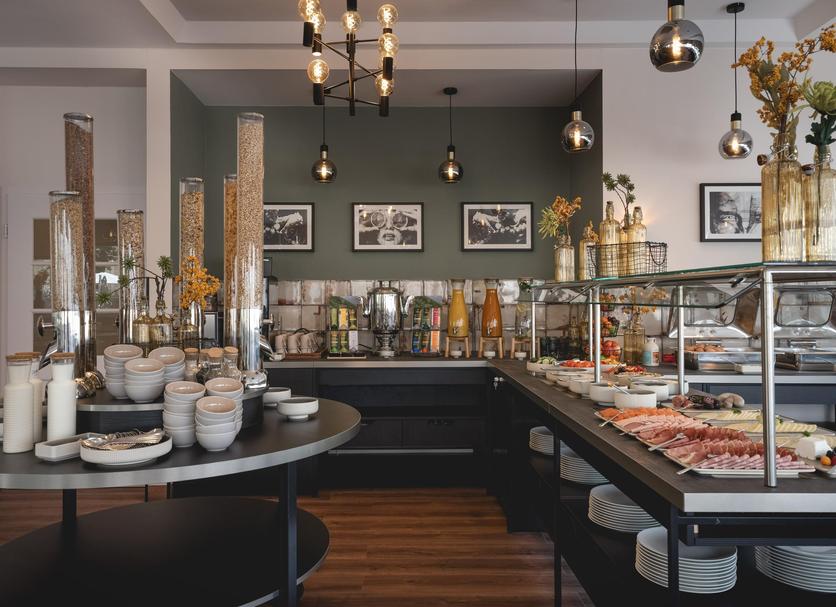 Buffet Photo