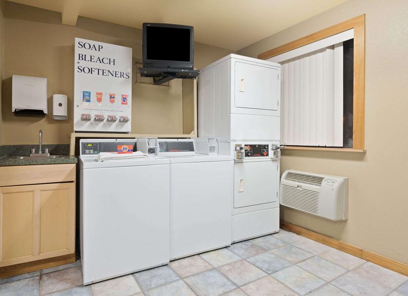 Laundry facility Photo