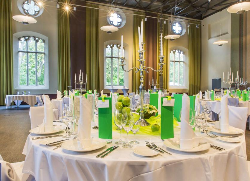 Banquet hall Photo