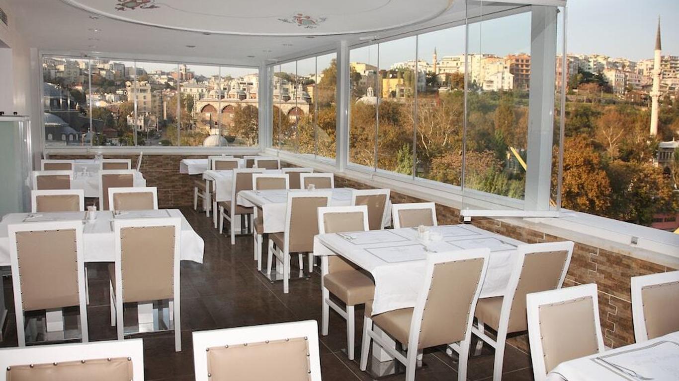 Karaköy Port Hotel