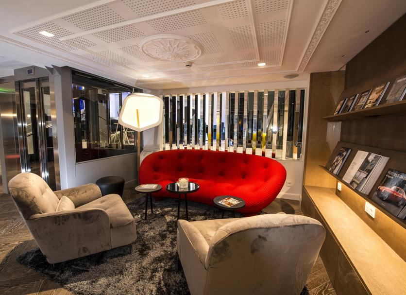 Lounge Photo