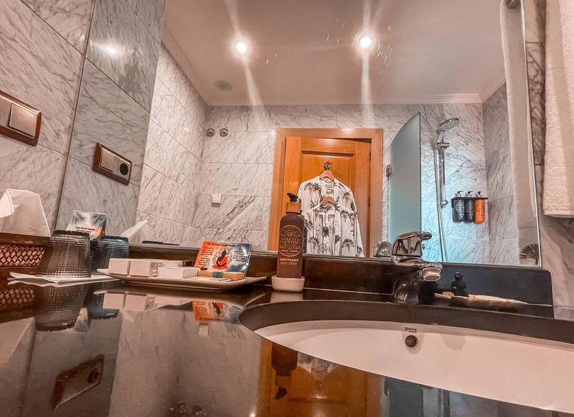 Bathroom Photo