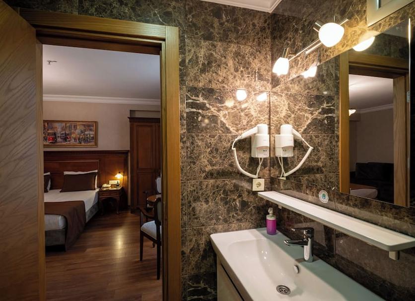 Bathroom Photo