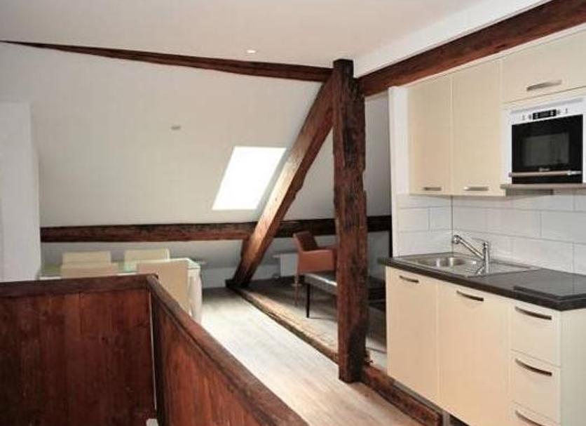 Kitchen Photo
