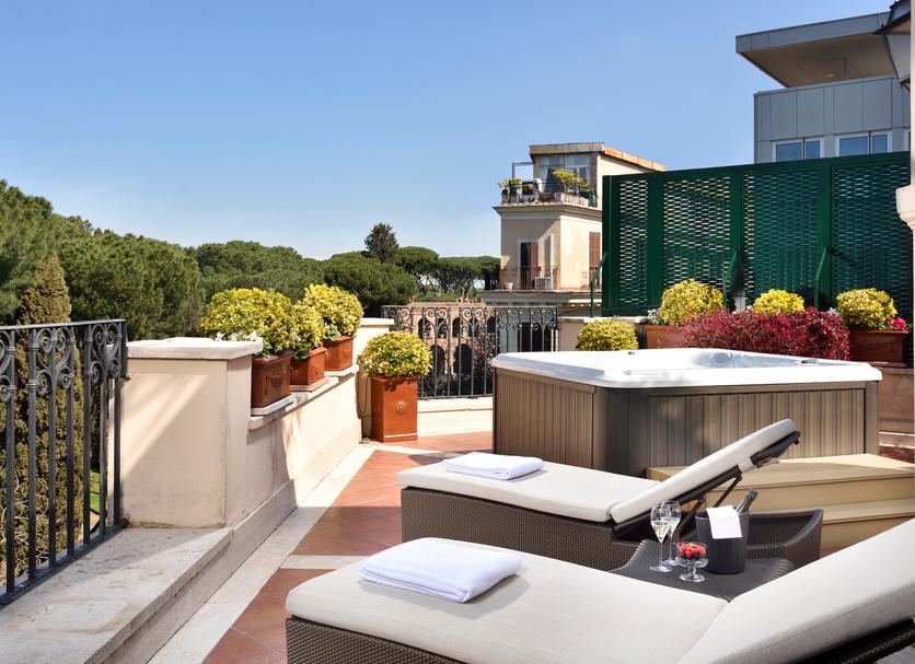 Balcony Photo