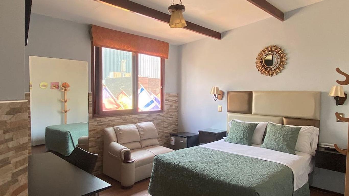 Hotel Tinkus Inn